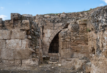 Fototapeta na wymiar Remains of Crusader medieval castle at Beit Guvrin-Maresha National Park