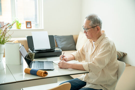 Life of Elderly Person