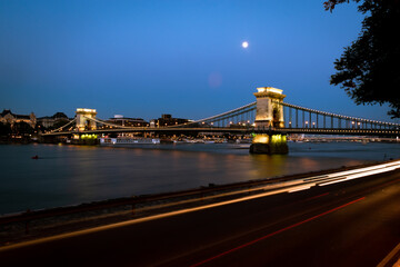 Fototapeta na wymiar Illuminated Chain Bridge in Budapest on a summer night