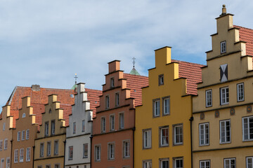 Obraz premium skyline of traditional and colourful German architecture in the city of Osnabrück in Lower Saxony 