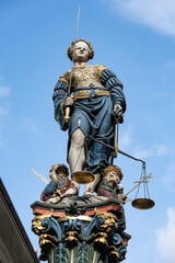 Statue auf dem Gerechtigkeitsbrunnen, Bern, Schweiz