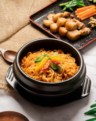 korean spicy noodle in black