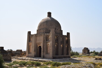 Fototapeta premium Historical Tombs In A Graveyard