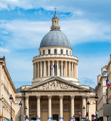 Fototapeta na wymiar Pantheon building in Paris, France