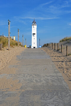 Der Leuchturm von Nordwijk aan Zee