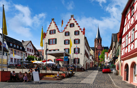 Rathaus und Marktplatz Oppenheim am Rhein