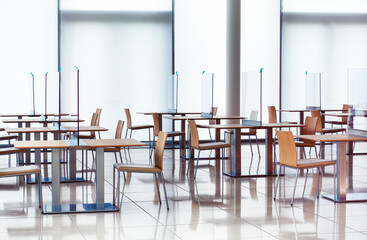 Tische und Stühle in der Coronazeit 