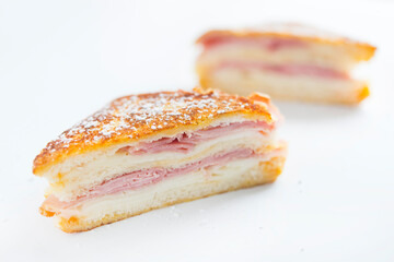 Sandwich monte cristo raspberry front view