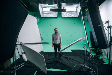 Illuminators with lighting equipment, lighting devices on the set.