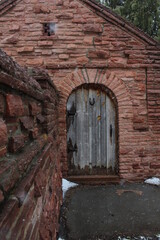 Fototapeta na wymiar old wall with door