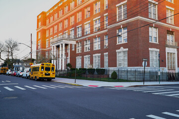 Fototapeta premium School in Queens Village, urban scene.