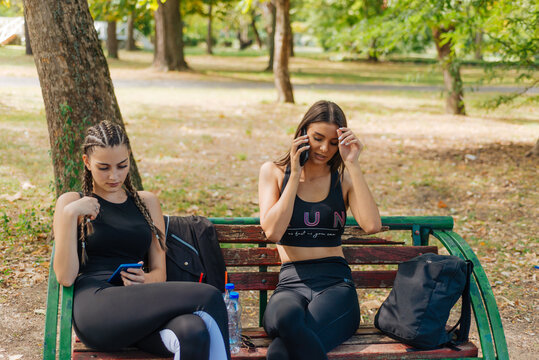 A Young Girl Feels Invisible To Her Friend Which Is Obsessed With Her Smartphone.