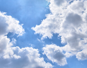 Obraz premium The blue sky is white clouds