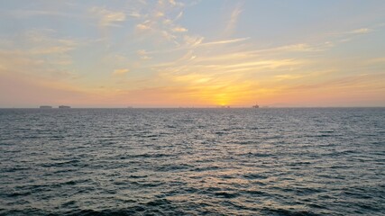 Fototapeta na wymiar Beautiful Sunset in Huntington Beach, California 