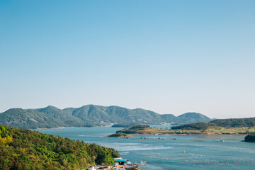 Fototapeta na wymiar View of sea and island from Dolsan park in Yeosu, Korea