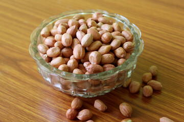groundnuts in bowl