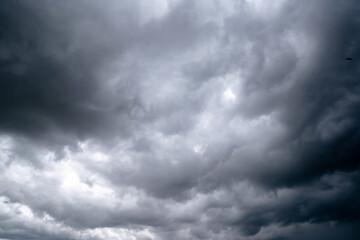 Obraz premium dark storm clouds with background,Dark clouds before a thunder-storm.
