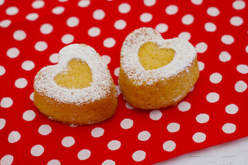 Little heart cake for lovers