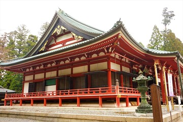 Obraz premium Daikodo Hall at Enryakuji Temple (Mount Hieizan) Toudou in Shiga prefecture, Japan - 比叡山 延暦寺 東塔 大講堂