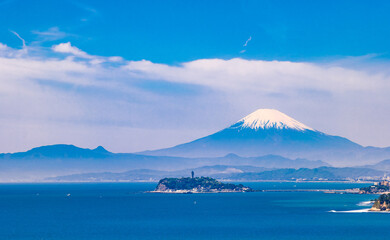 Fototapeta premium 富士山と湘南海岸