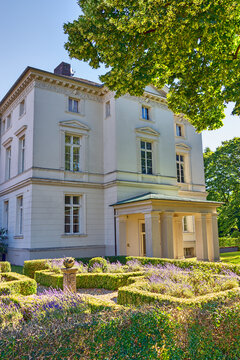 Geb&auml;ude des Lippischen Landesmuseums (Haus Ameide) in Detmold, Nordrhein-Westfalen