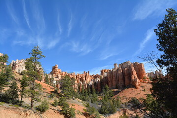 Fototapeta na wymiar Bryce Canyon National Park Utah Hoodoo Desert Travel USA Sky Clouds