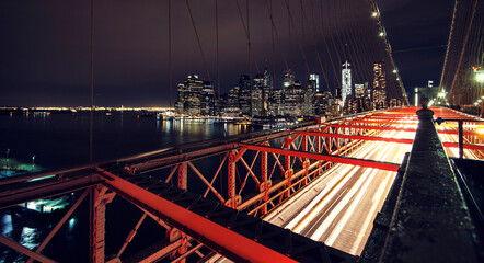 New York NY Großstadt USA Amerika Hochhaus Börse Wallstreet Brücke Aussicht bei Nacht auf der...