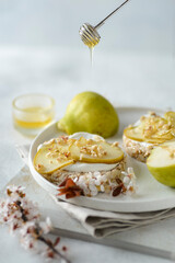 bread with pears and yogurt