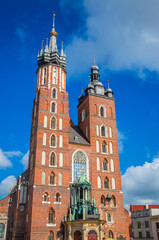 Fototapeta na wymiar Basilica of Saint Mary in Krakow, Poland