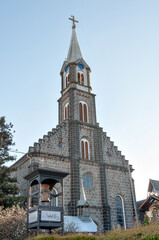 Obraz premium a decorated stone church tower