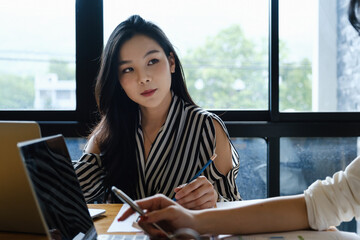 University students help friends tutoring to prepare for final exam.