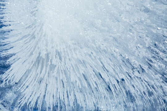 凍結した氷の中の気泡