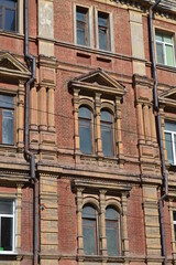 Obraz premium Old building windows