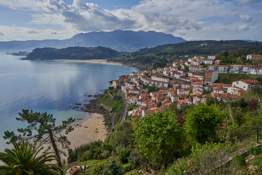 Lastres, (Llastres). Picturesque town belonging to the council of Colunga in Asturias (Asturies). Beautiful town with a great seafaring tradition.