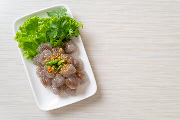 Steamed Tapioca Dumplings with Pork