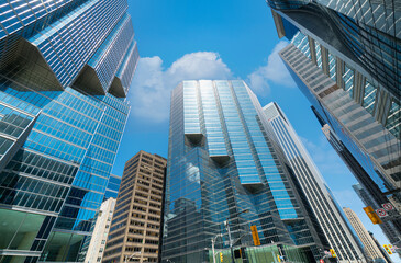 Fototapeta na wymiar Scenic Toronto financial district skyline and modern architecture along Bay street.