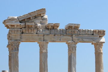 Fototapeta premium Some ancient ruins against a blue sky