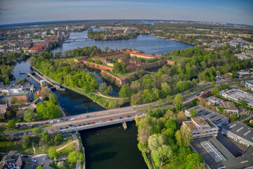 Die Brücke am Juliusturm und die Zitadelle im Hintergrund, Berlin Spandau