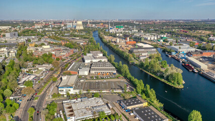 Fototapeta na wymiar Berlin, Siemensstadt, Spandau im Mai 2021 aus der Vogelperspektive 
