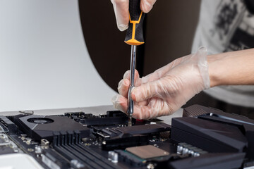 Installing the solid state hard drive on the computer motherboard