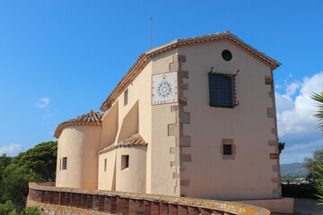 Espagne - Catalogne - Costa Brava - Sant Feliu de  Guixols - Façade arrière de l' Ermita Sant Elm