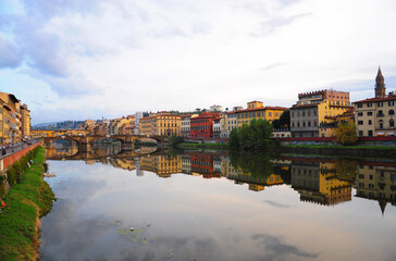 Parrocchia S. Frediano in Cestello. Florence, Italy. Fiume Arno.