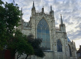 Fototapeta na wymiar York Cathedral Under a Cloudy Sky