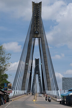 Indonesia Batam - Barelang Bridge street view vertical