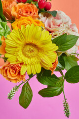 リビングに飾ってる綺麗な花の様子