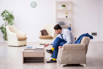 Young businessman employee waiting for business meeting