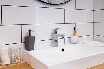 Fototapeta na wymiar Bathroom in white colors, modern interior.