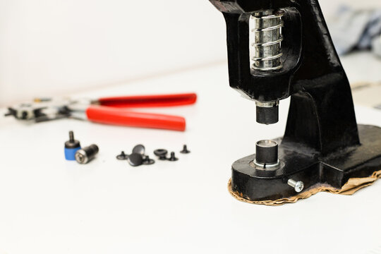 Schnalzen Bilder Durchsuchen 79,325 Archivfotos, und