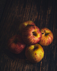 Bodegón de manzanas