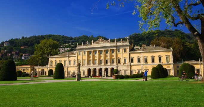 City of Como - Tourists visit Villa Olmo, an imposing neoclassical villa.
The villa is one of the symbols of the city and is located on the shores of Lake Como.travel italy